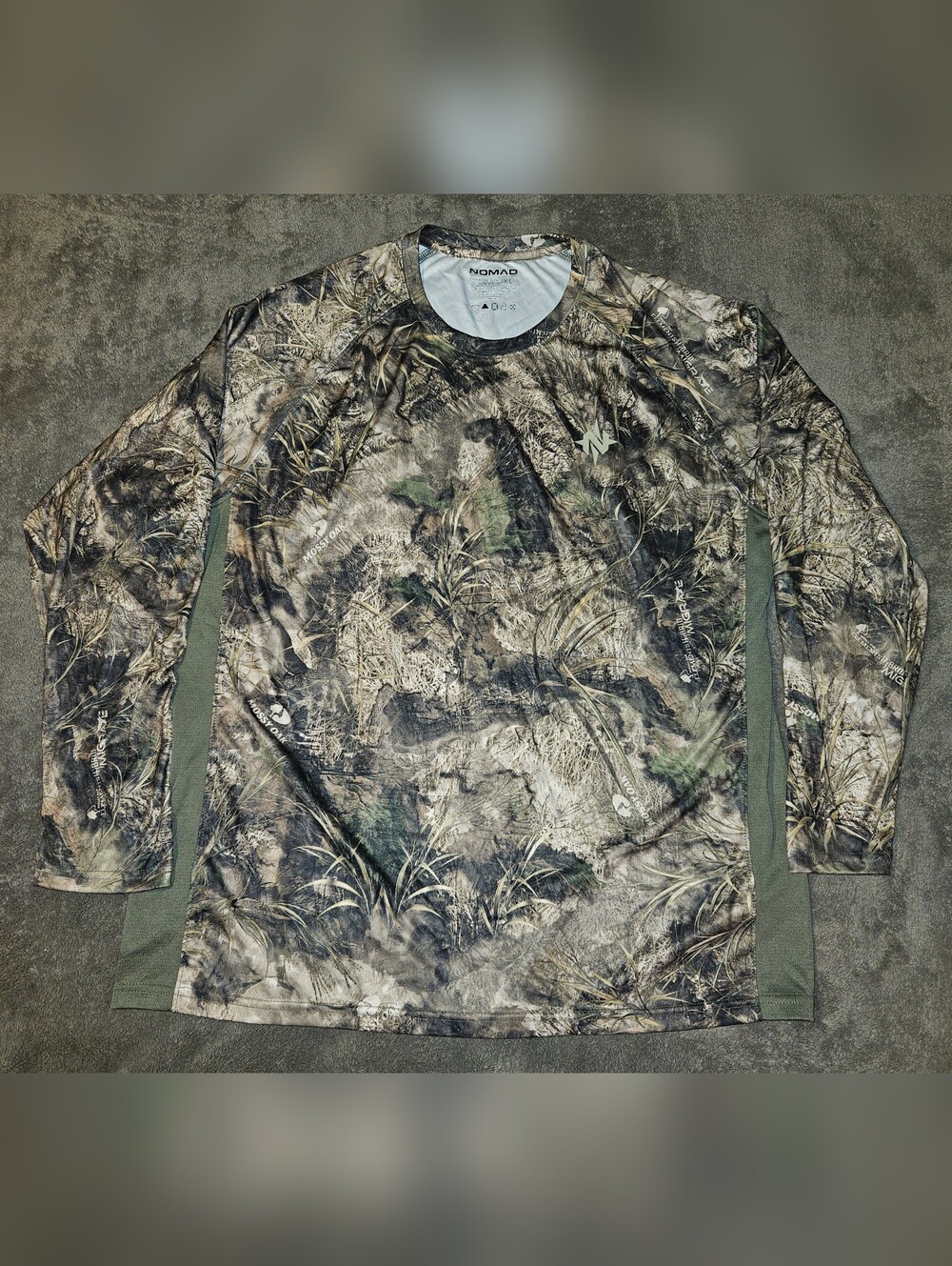 NOMAD - Men's Pursuit Camo Long-Sleeve Shirt - Mossy Oak Migrate